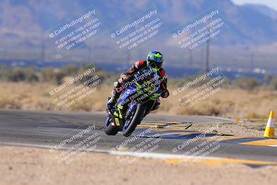 media/Dec-17-2023-CVMA (Sun) [[bf0c04832d]]/Race 2 Amateur Supersport Open/